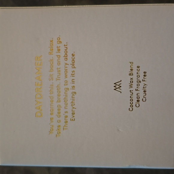 ❤️BUY 2 GET 1 FREE Moodcast Daydreamer Candle, Size 2" x 6" x 7", Retail $34.00 - Picture 6 of 8